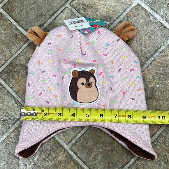 Squishmallows Beanie Toque Hat with Ears and Gloves Set, Pink with Sprinkles - Picture 10 of 11